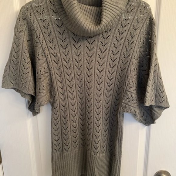 Grey cowl neck short sleeve sweater - Picture 2 of 3